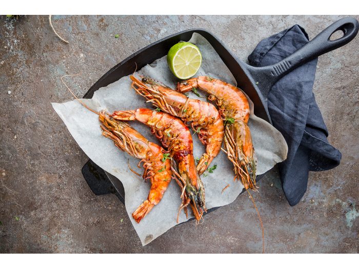 Gambones a la plancha con limón, un aperitivo con gran sabor a mar