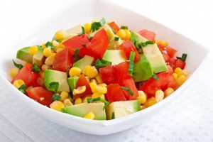 ensalada-aguacate-troceado