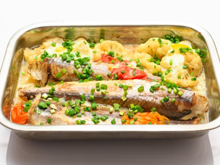 Aprende a hacer merlucita al horno con vegetales