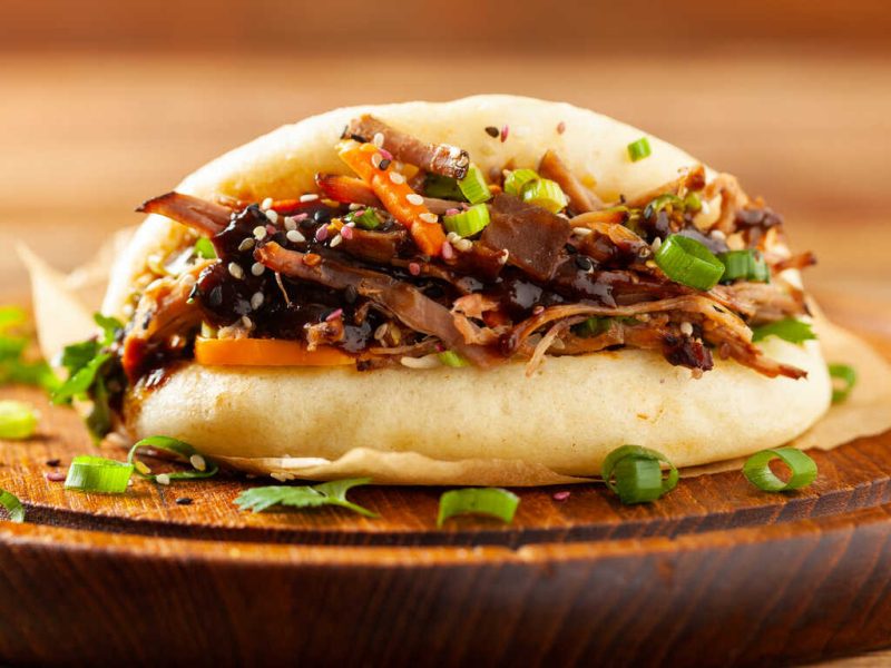 Pan bao relleno con pulled pork