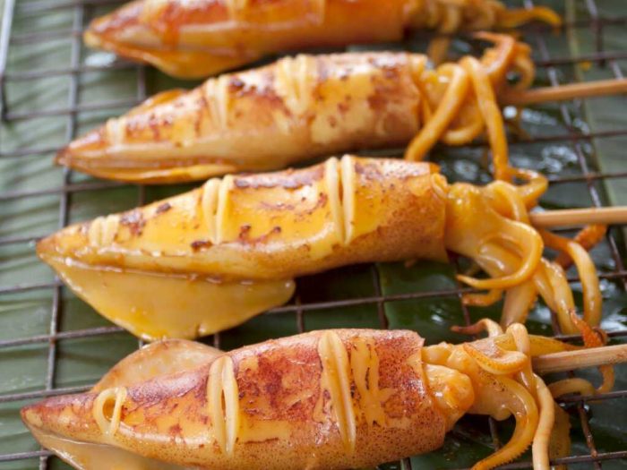Brocheta de calamares a la parrilla