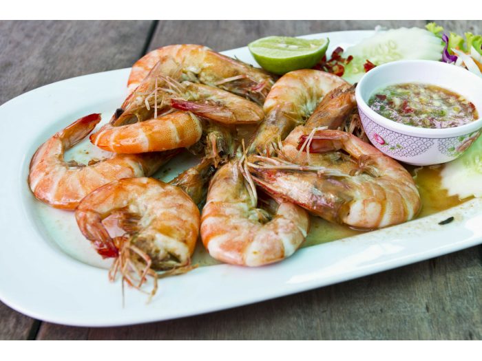 Langostinos a la plancha con salsa picante