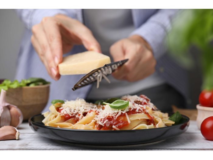 Espagueti con Grana Padano y Salsa Napolitana