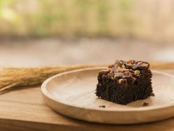 Brownie con nueces pecan