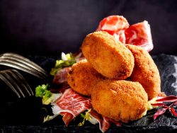 croqueta casera de jamón