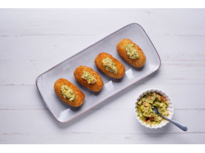 Croquetón XL de Jamón con Salsa Guacamole: Receta Fácil
