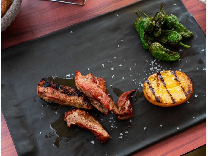 Lagarto de Cerdo a la Plancha con Patatas