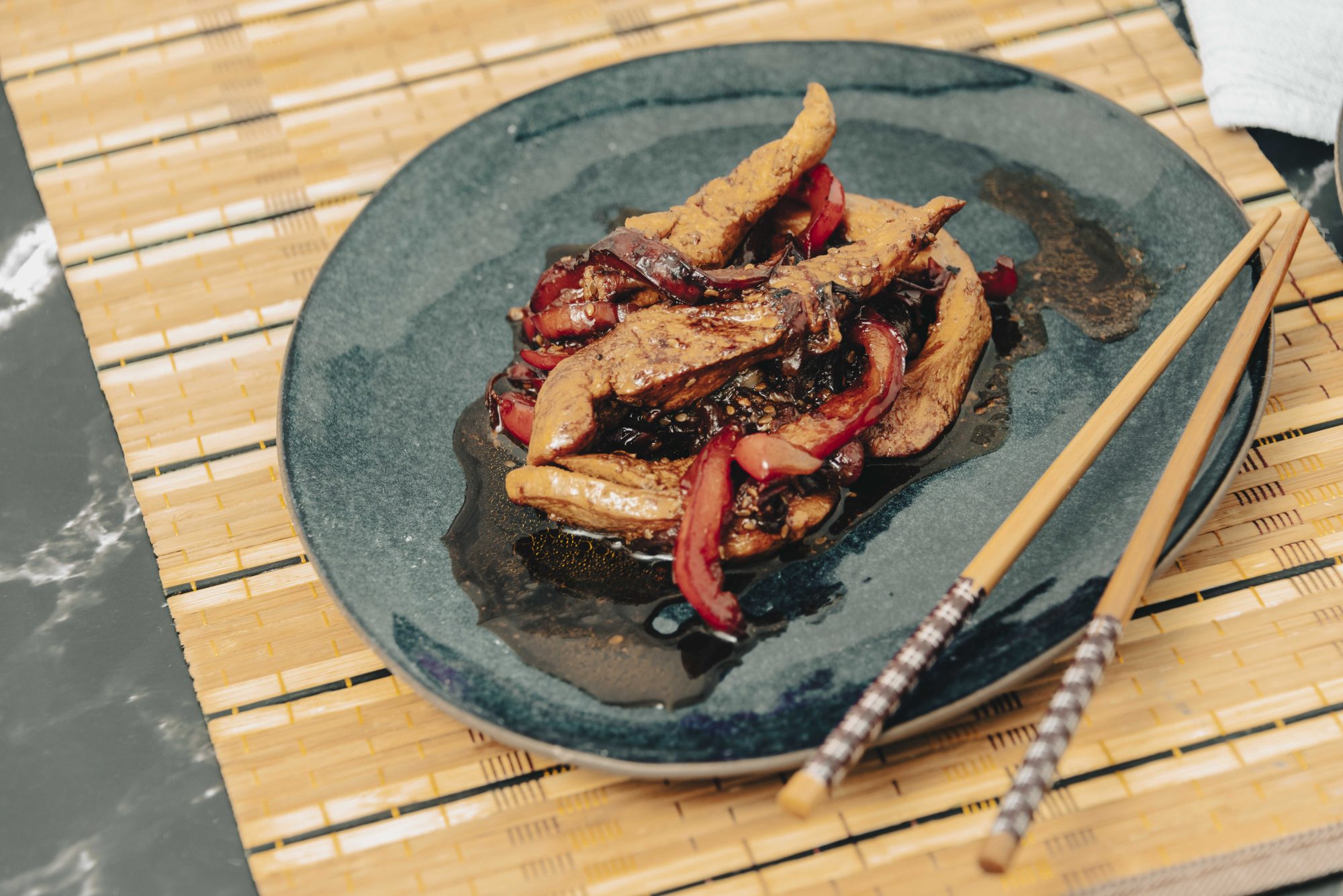 Pollo Salteado con Pimiento