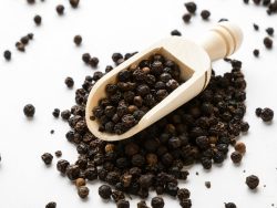 pimienta negra en grano